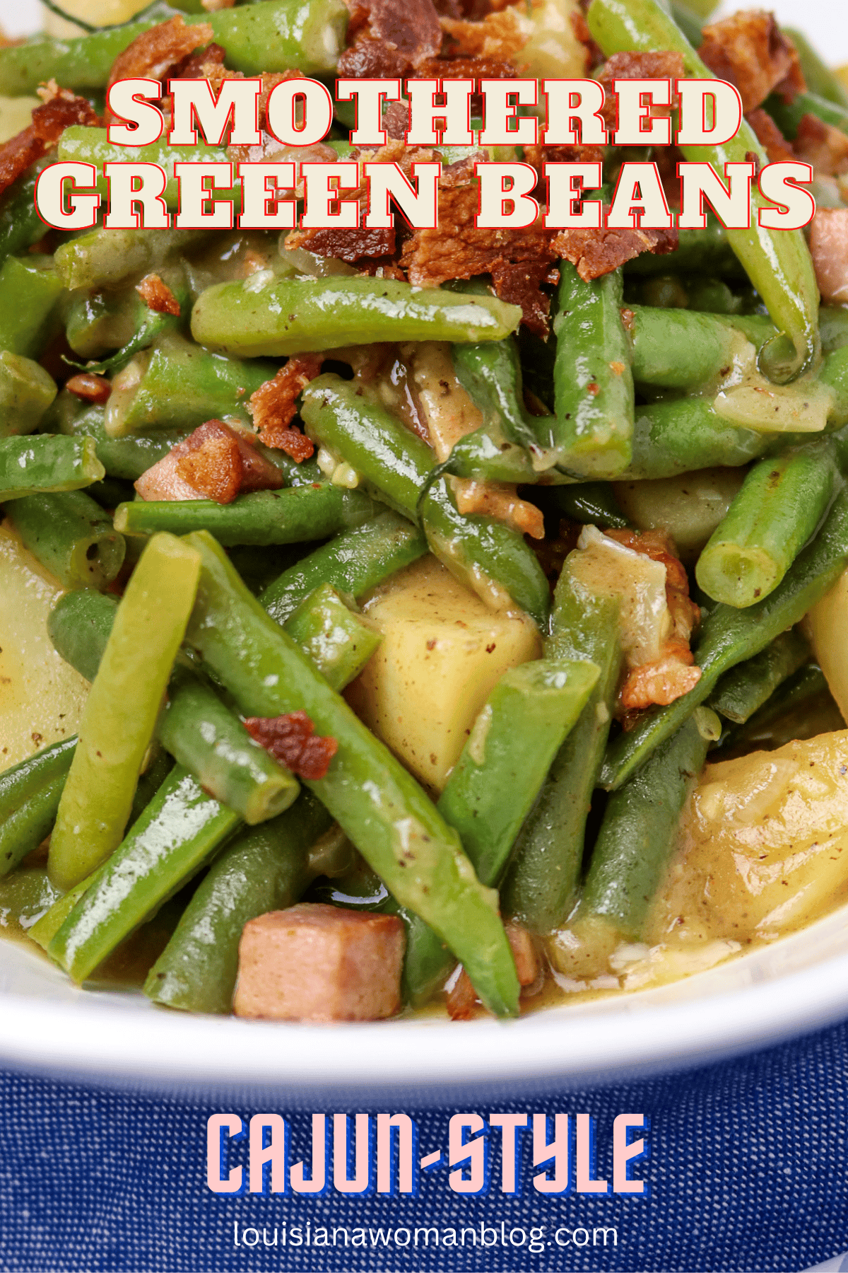 A bowl of green beans.